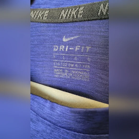 NWOT NIKE youth athlete tank - Picture 3 of 4